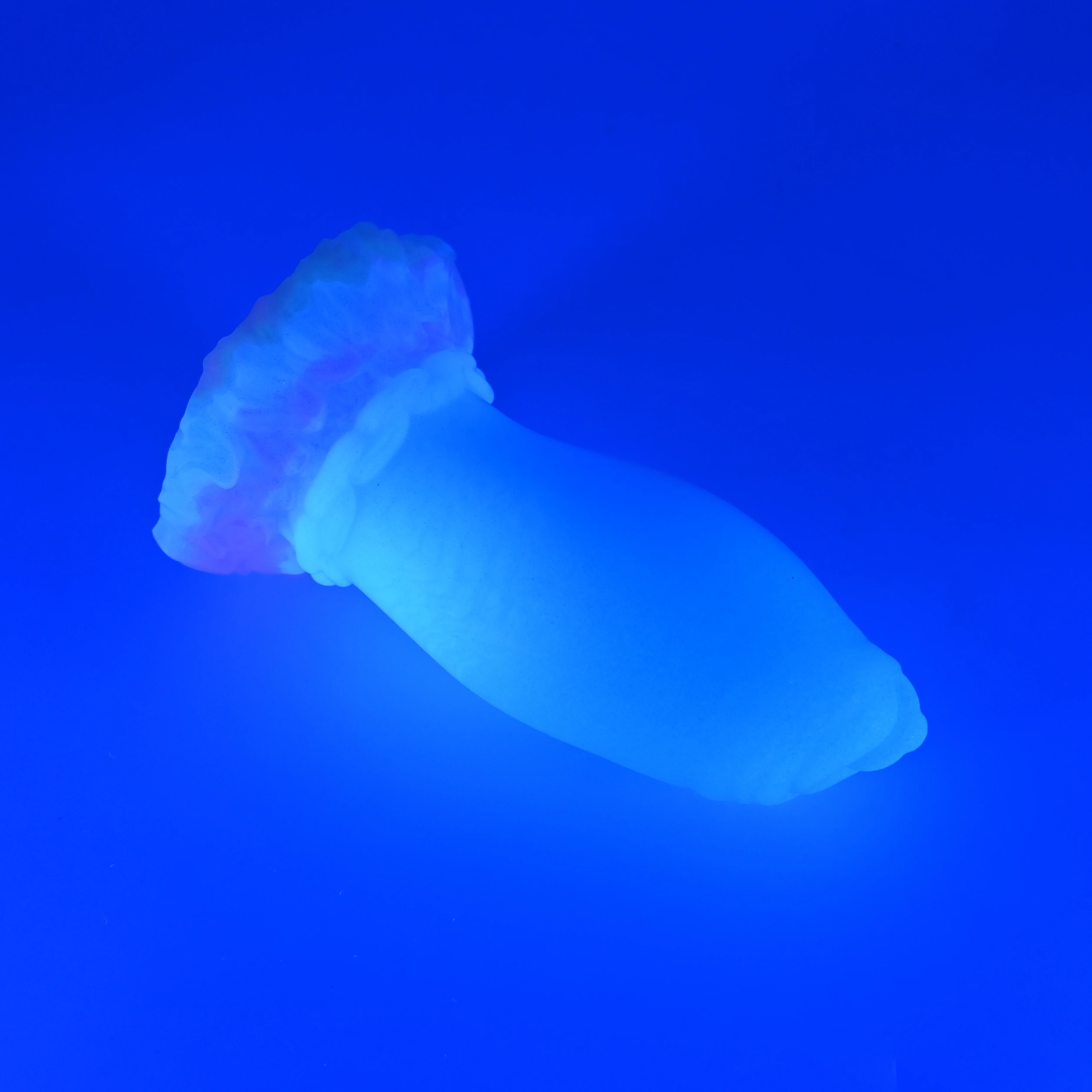 82MHY34 Hue Small 0050 UV GITD - Image 3