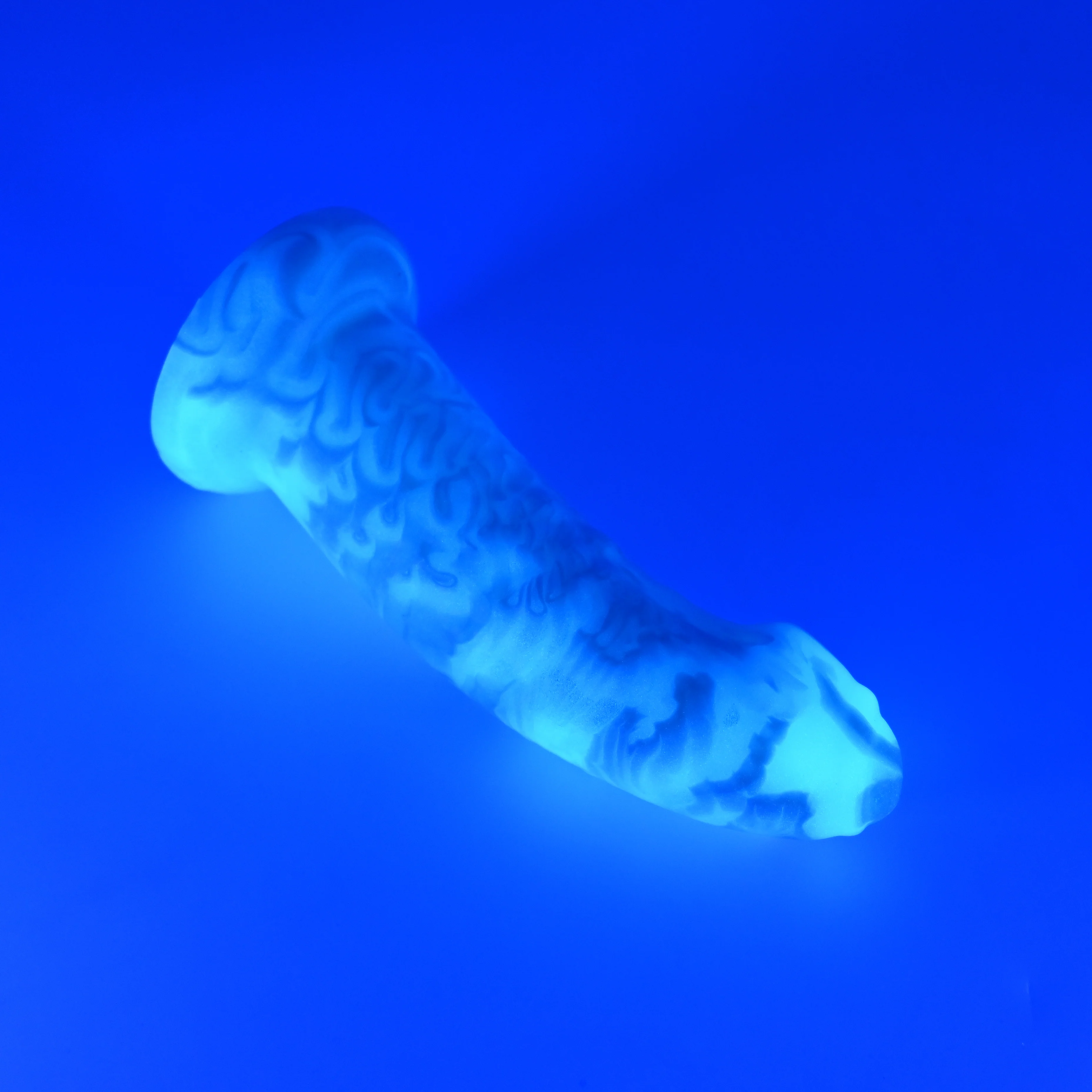 T2MJE59 Titan Small 0050 UV GITD - Image 3